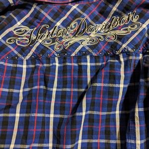 Embroidered Harley Davidson shirt
